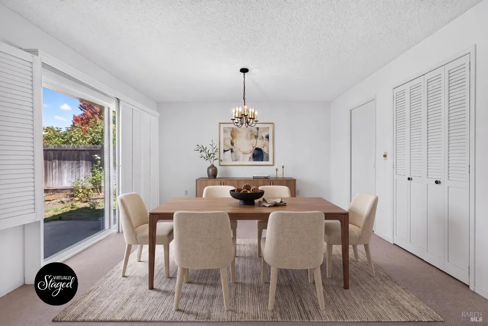 8940 Oakmont Drive Santa Rosa, CA 95409