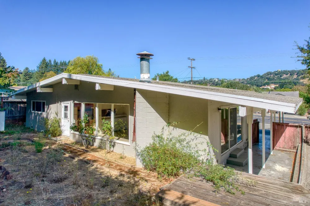 467 Alameda De La Loma Novato, CA 94949