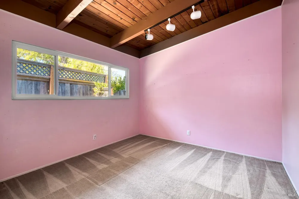 467 Alameda De La Loma Novato, CA 94949