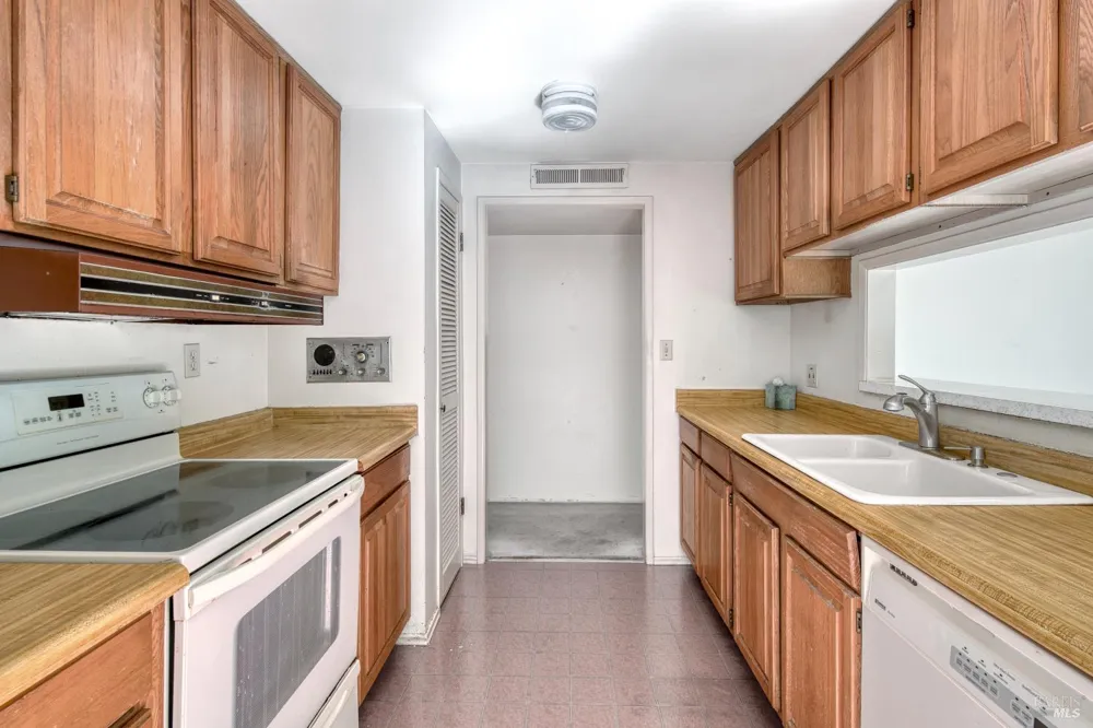 467 Alameda De La Loma Novato, CA 94949