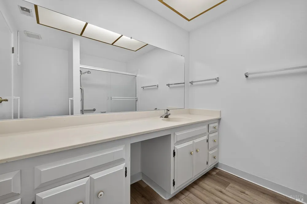 170 Mountain Vista Circle Santa Rosa, CA 95409