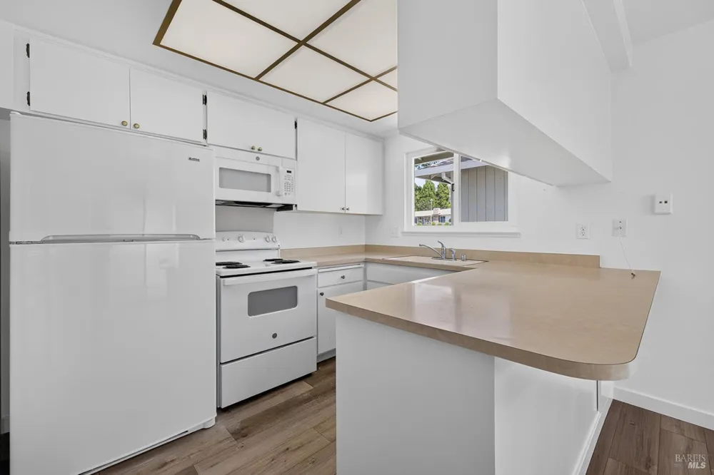 170 Mountain Vista Circle Santa Rosa, CA 95409