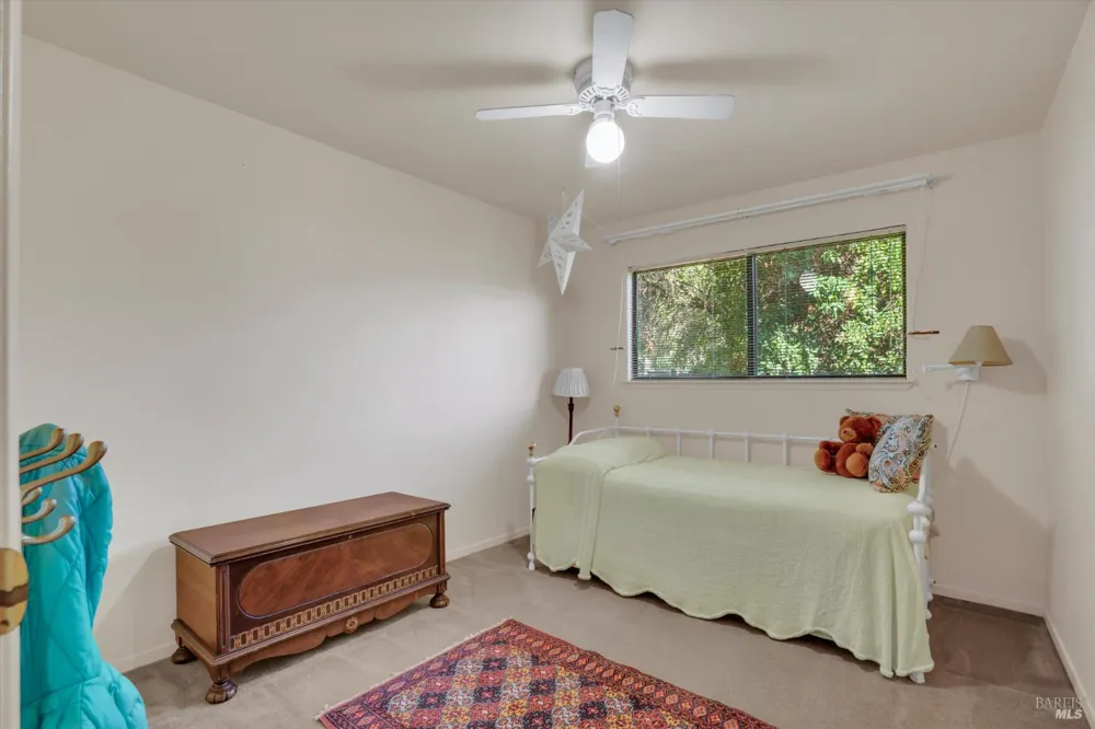 298 Markham Avenue Vacaville, CA 95688