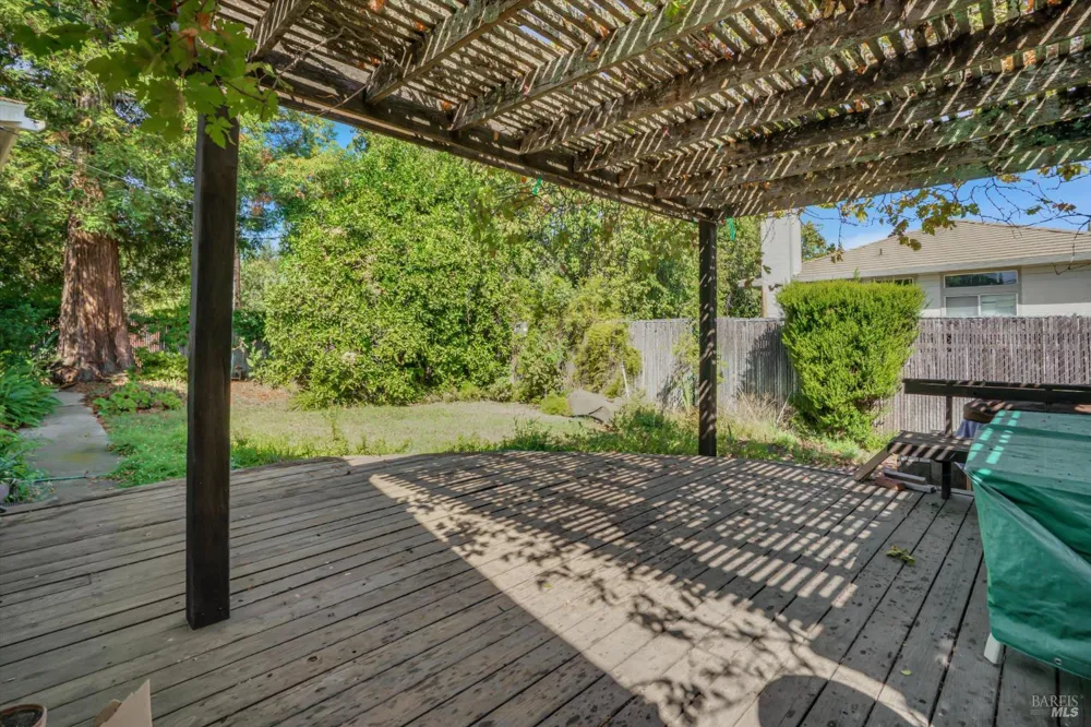 298 Markham Avenue Vacaville, CA 95688
