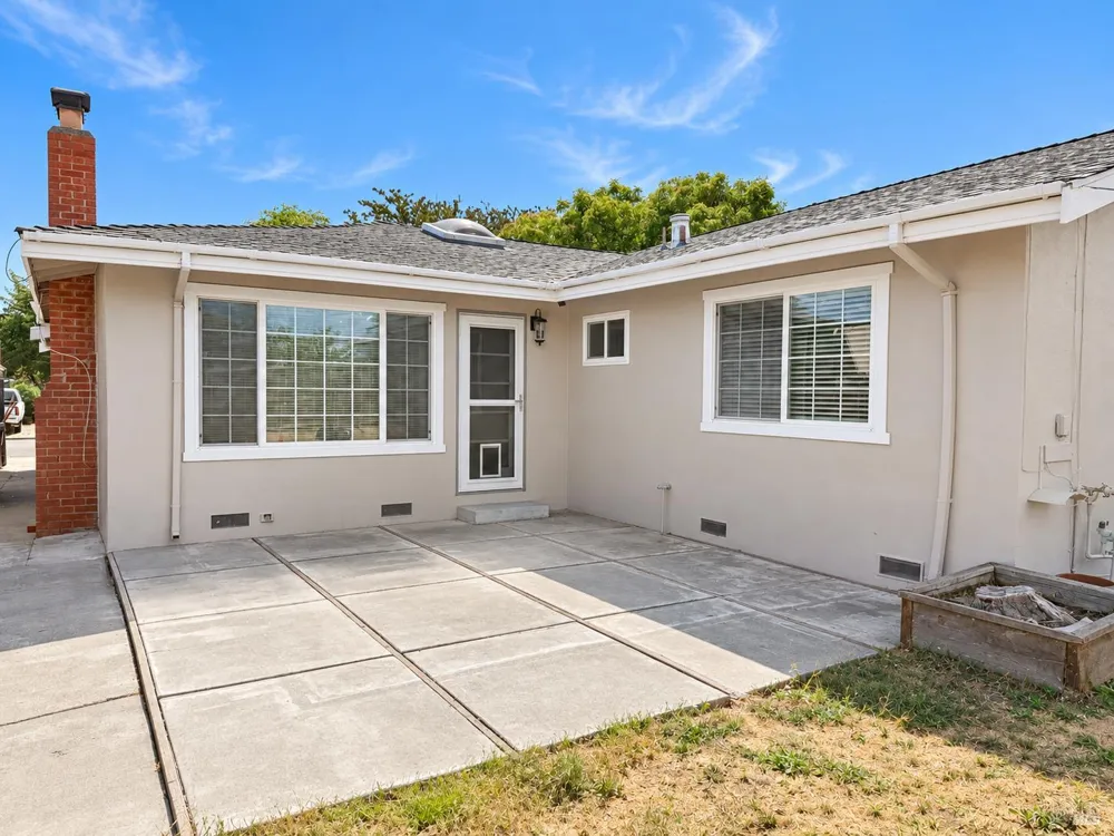 272 Jasmine Street Fairfield, CA 94533