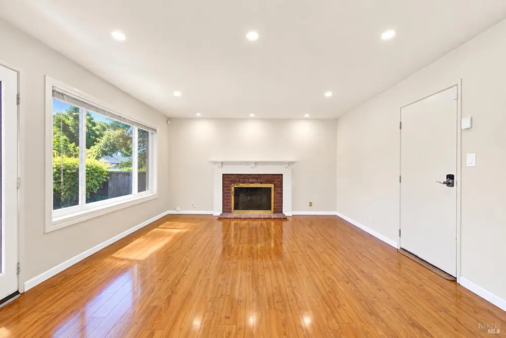 272 Jasmine Street Fairfield, CA 94533