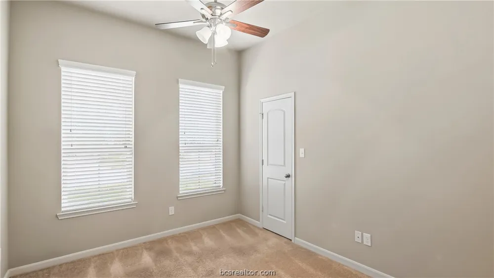 4142 Shallow Creek Loop College Station, TX 77845