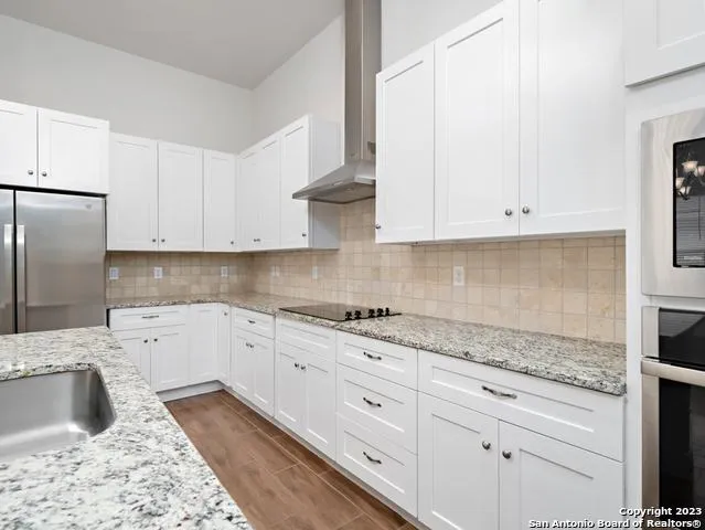530 CARRIAGE HOUSE Unit 42 Spring Branch, TX 78070