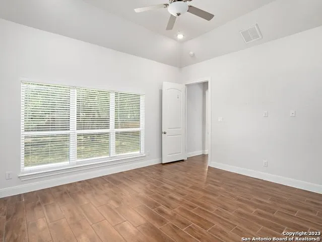 530 CARRIAGE HOUSE Unit 42 Spring Branch, TX 78070