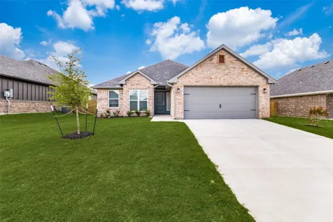 2906 Orchid Drive