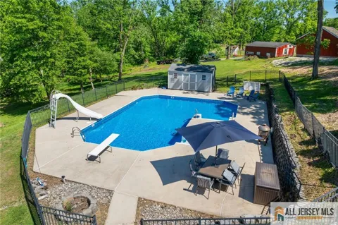 120 Old Clinton Road