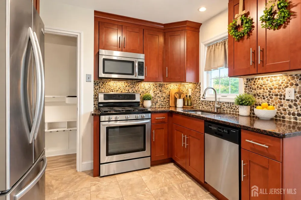 1 Terrill Road Edison, NJ 08817