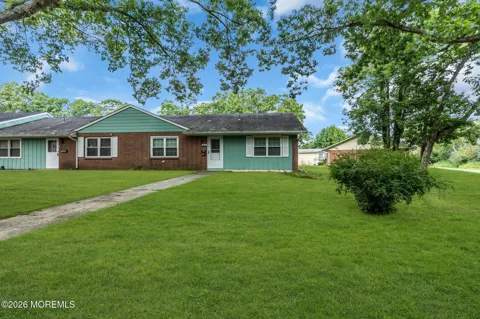 58 Buckingham Dr.