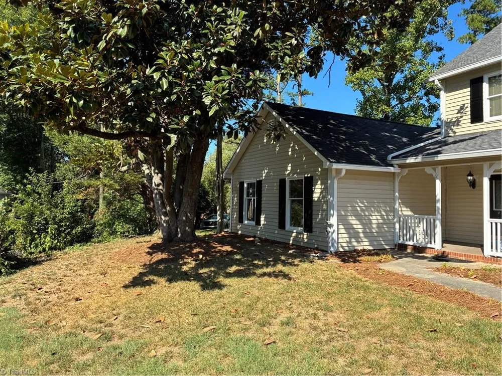 930 Foxhall Drive Winston-Salem, NC 27106