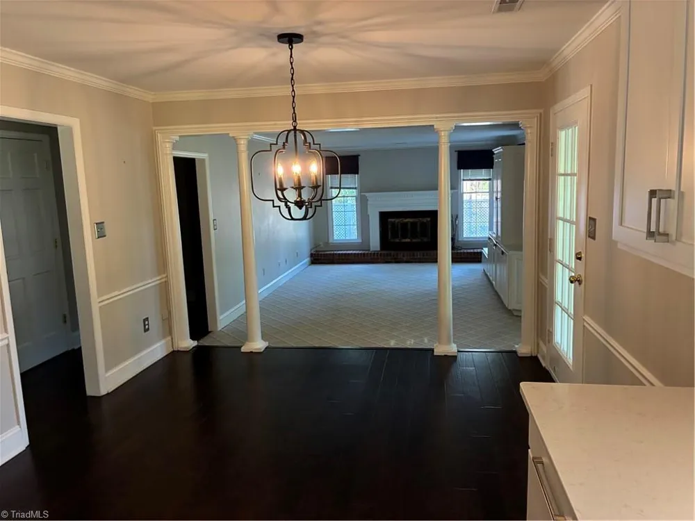930 Foxhall Drive Winston-Salem, NC 27106