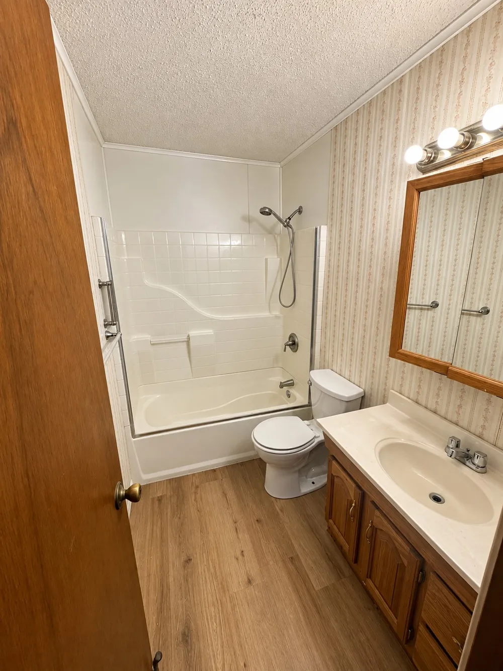 225 Elizabeth Lane Blossom, TX 75416