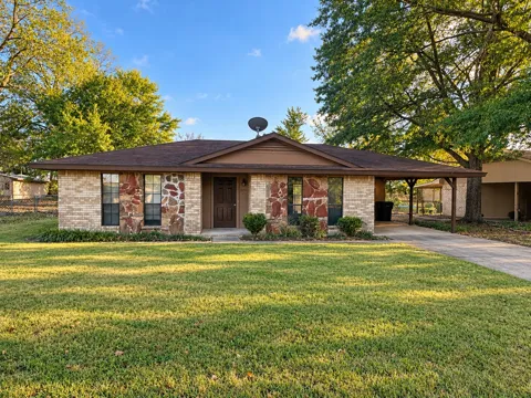 225 Elizabeth Lane