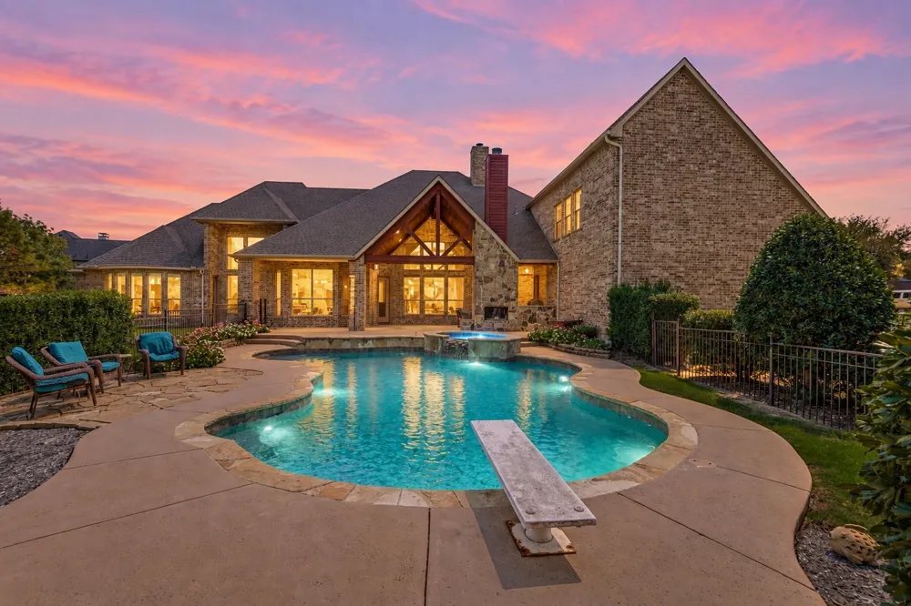 2 Dancing Waters McLendon Chisholm, TX 75032