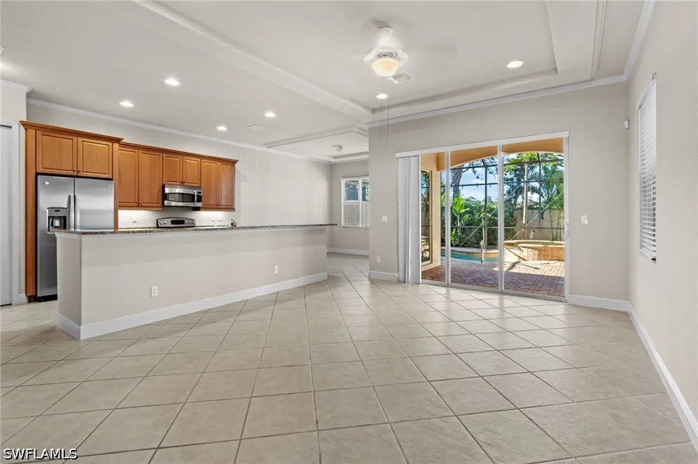 Mango Circle #5717 Naples, FL 34110