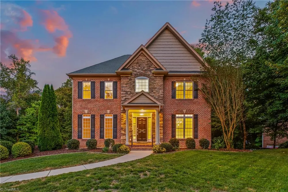 1797 Ramhurst Drive Clemmons, NC 27012