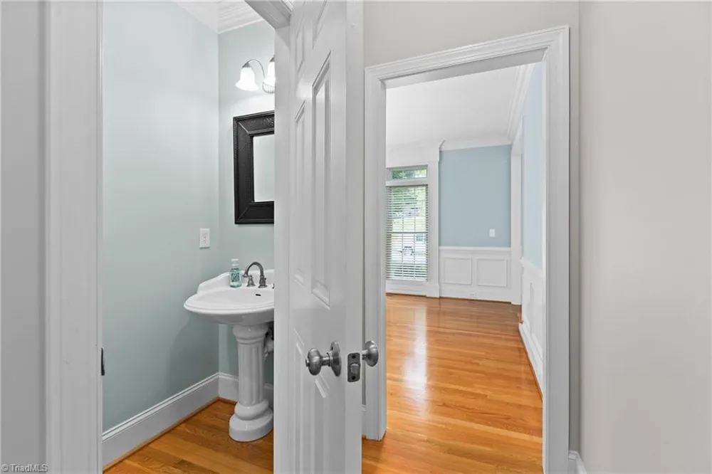1797 Ramhurst Drive Clemmons, NC 27012