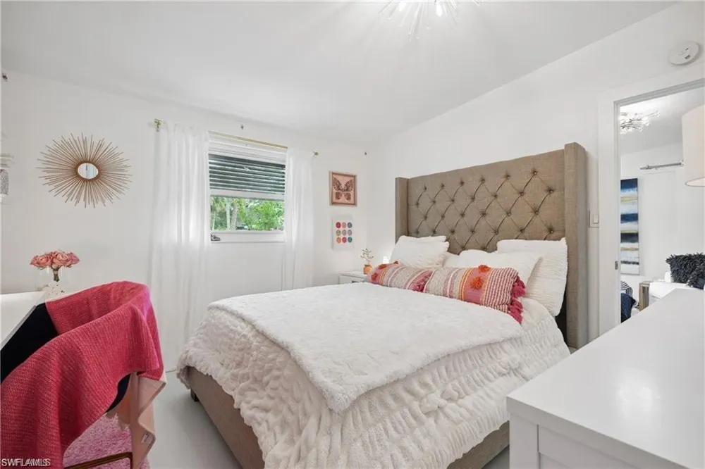 1340 Delmar Lane Naples, FL 34104