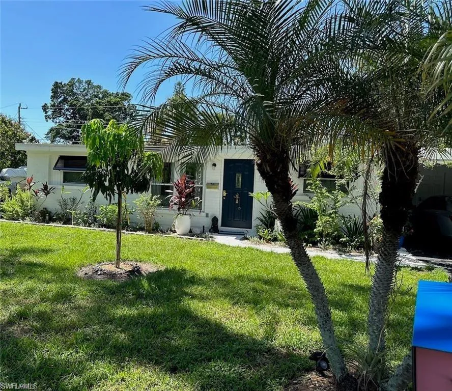 1340 Delmar Lane Naples, FL 34104