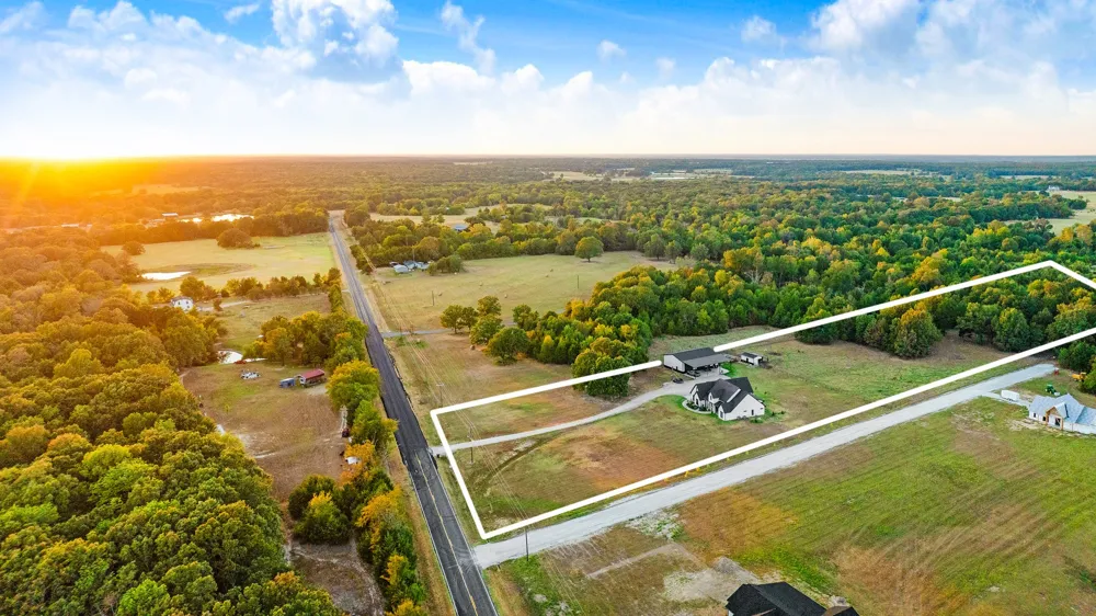 15170 Farm Road 79 Sumner, TX 75486