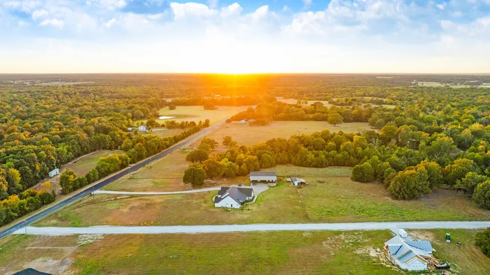 15170 Farm Road 79 Sumner, TX 75486