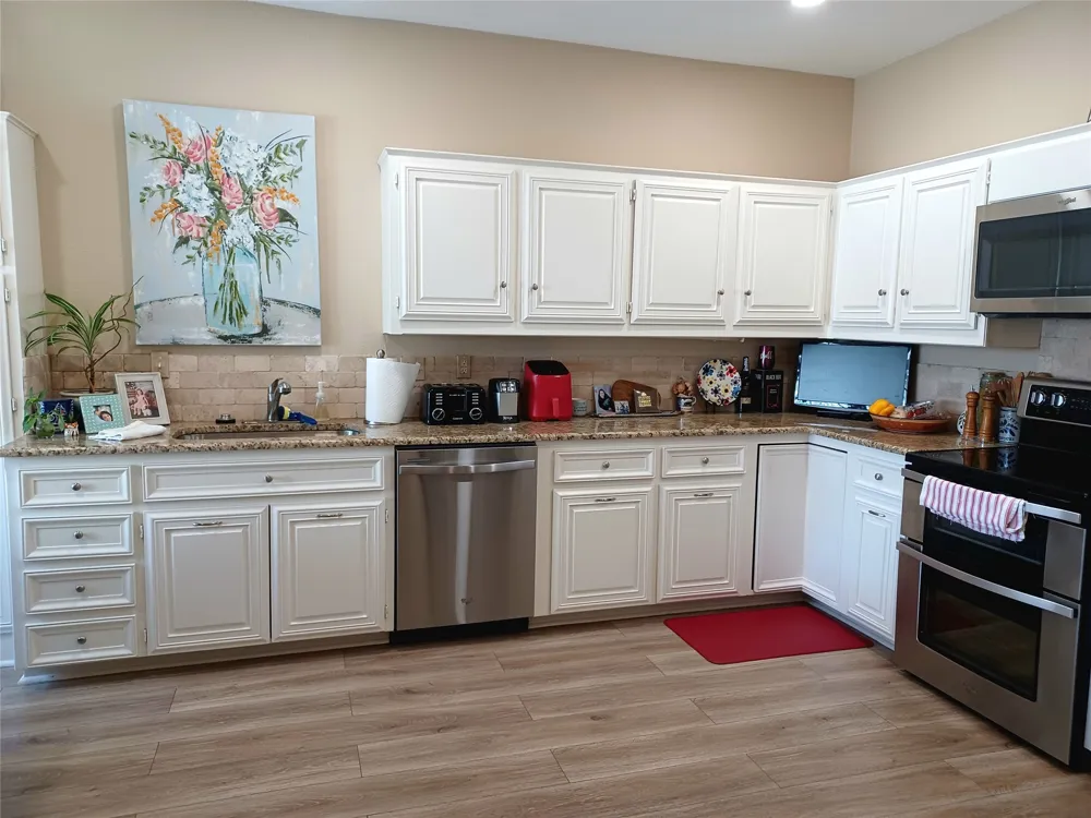 3611 Soft Wind Court Grapevine, TX 76051