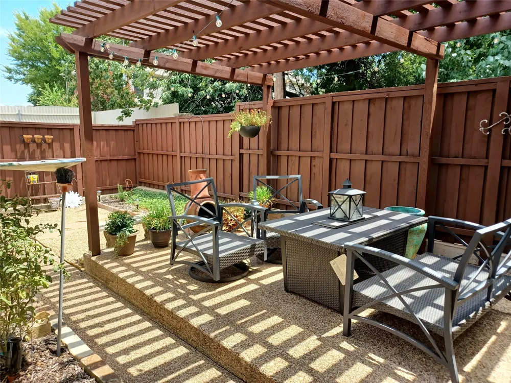 3611 Soft Wind Court Grapevine, TX 76051