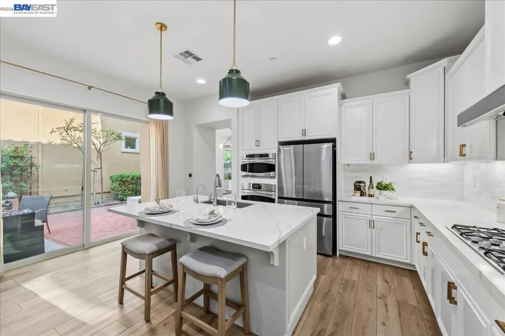 3135 Central Pkwy Dublin, CA 94568