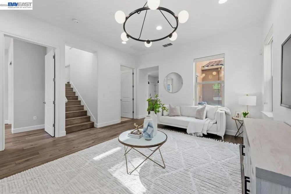 3135 Central Pkwy Dublin, CA 94568