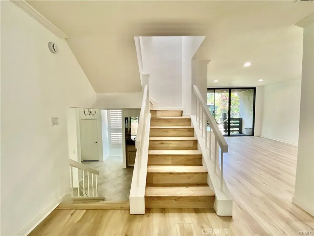 21821 Burbank Boulevard #138 Woodland Hills, CA 91367