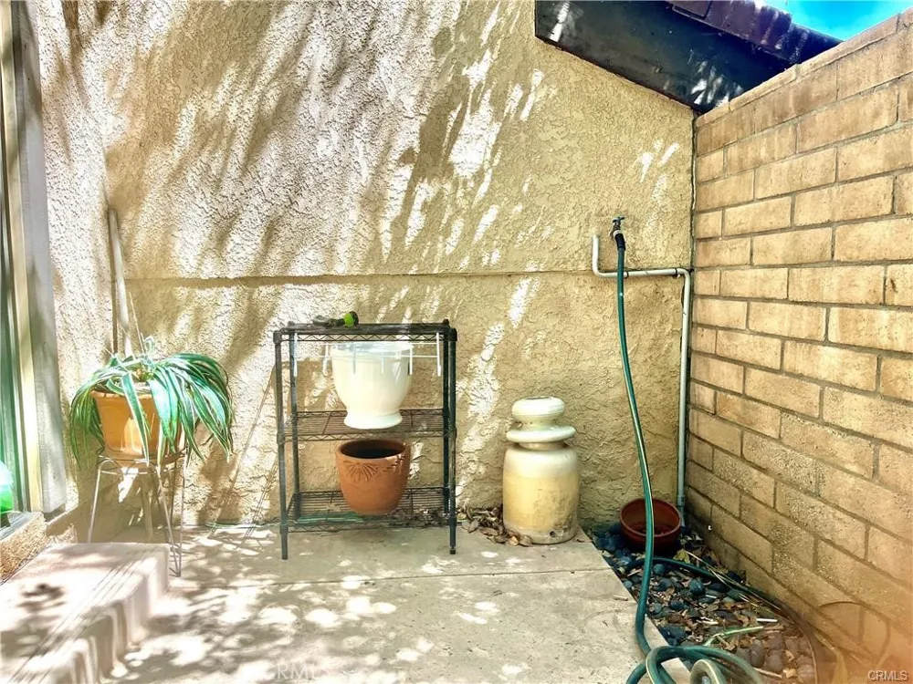 21821 Burbank Boulevard #138 Woodland Hills, CA 91367