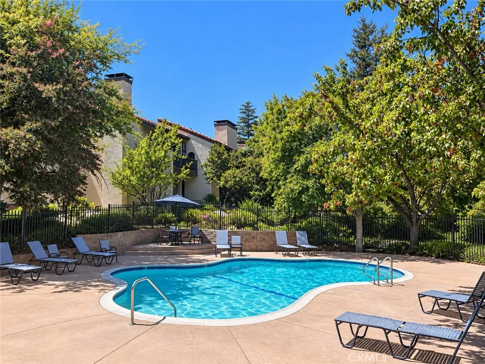 21821 Burbank Boulevard #138 Woodland Hills, CA 91367