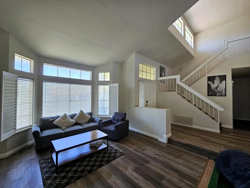 69911 Willow Lane Cathedral City, CA 92234