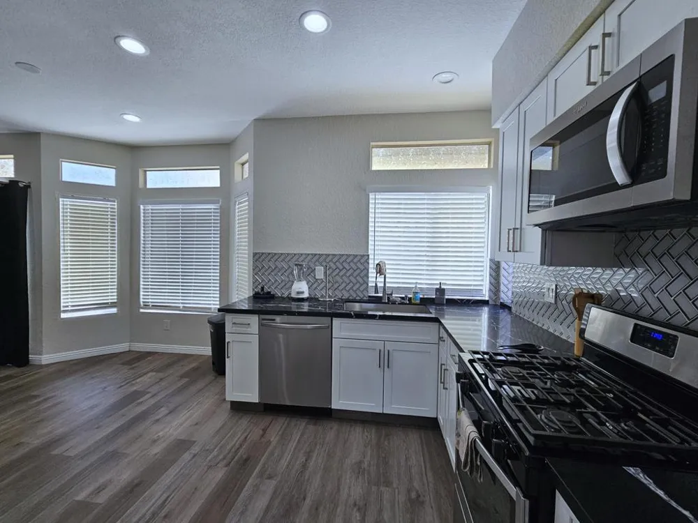 69911 Willow Lane Cathedral City, CA 92234