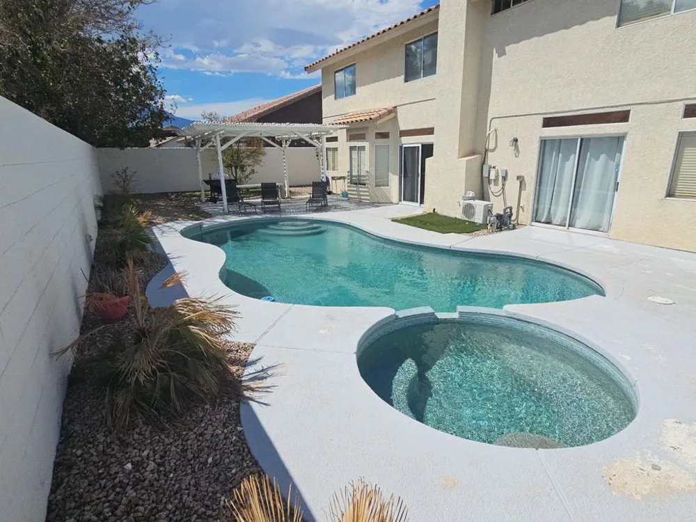 69911 Willow Lane Cathedral City, CA 92234