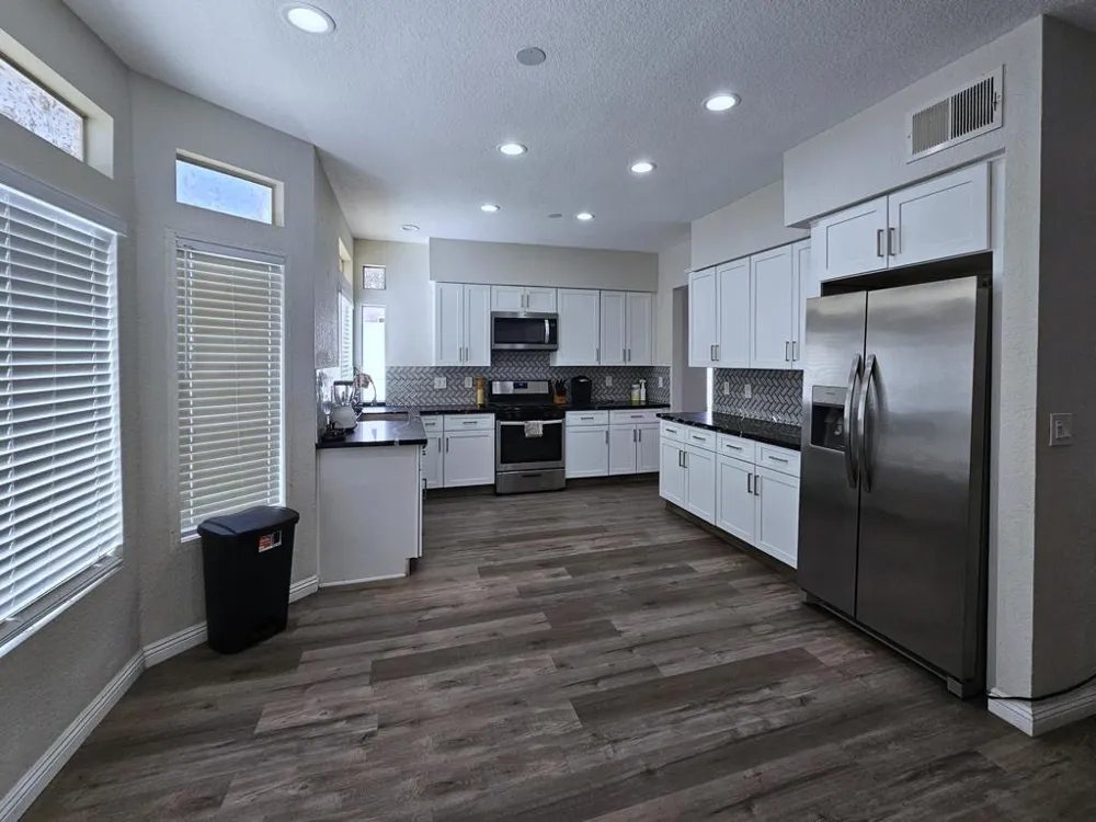 69911 Willow Lane Cathedral City, CA 92234