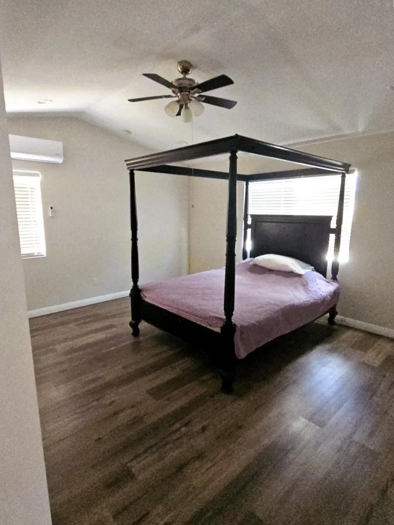 69911 Willow Lane Cathedral City, CA 92234