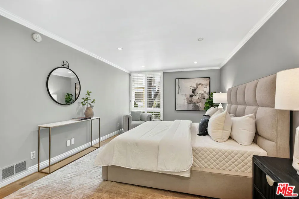 6515 Green Valley Circle #104 Culver City, CA 90230