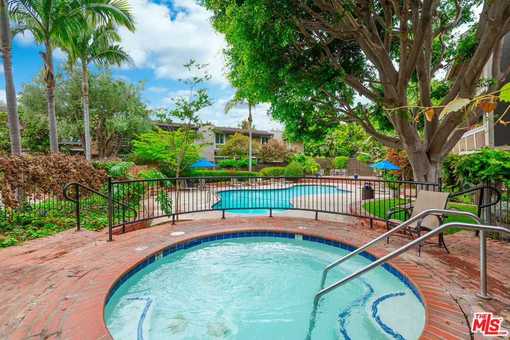 6515 Green Valley Circle #104 Culver City, CA 90230