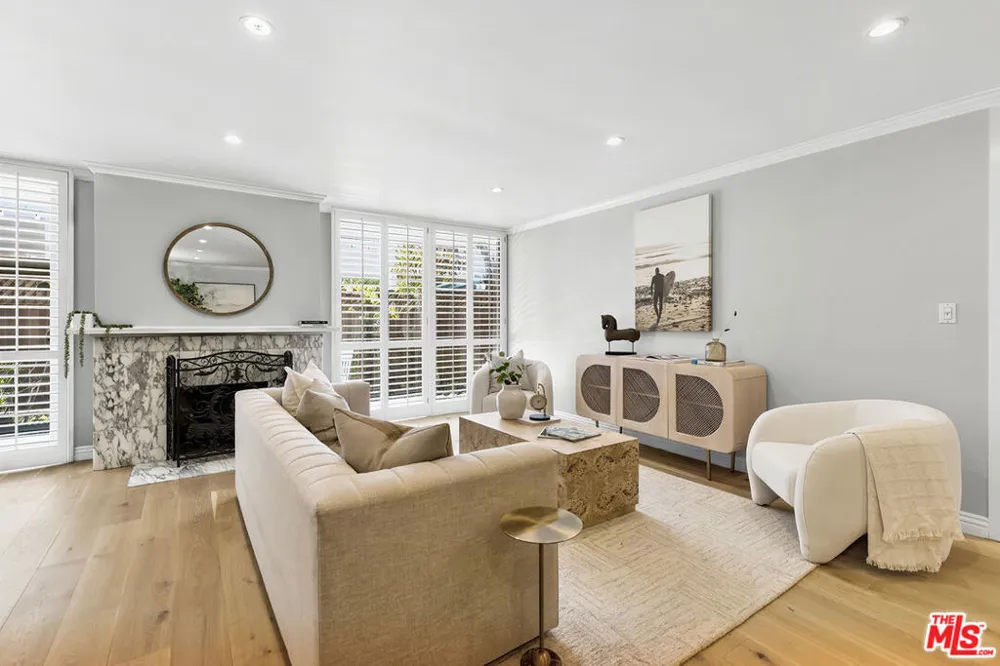 6515 Green Valley Circle #104 Culver City, CA 90230