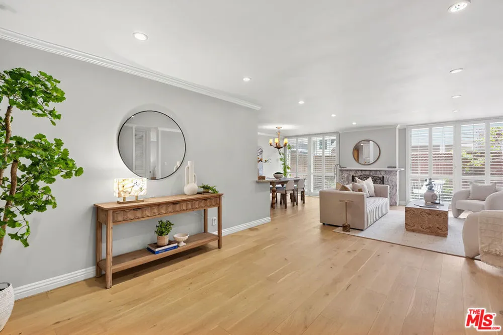 6515 Green Valley Circle #104 Culver City, CA 90230