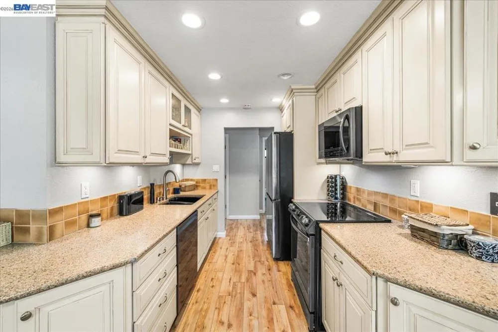 9025 Alcosta Blvd #259 San Ramon, CA 94583
