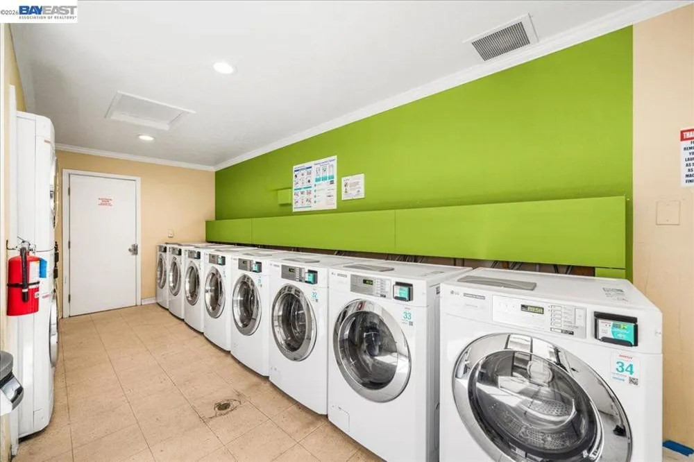 9025 Alcosta Blvd #259 San Ramon, CA 94583