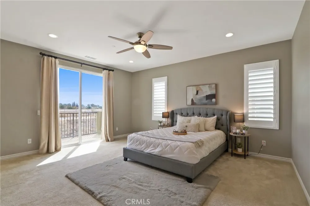 618 S Lakeshore Drive Anaheim, CA 92806