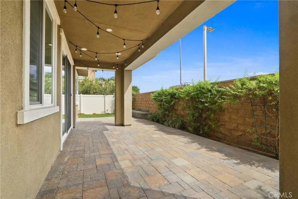 618 S Lakeshore Drive Anaheim, CA 92806