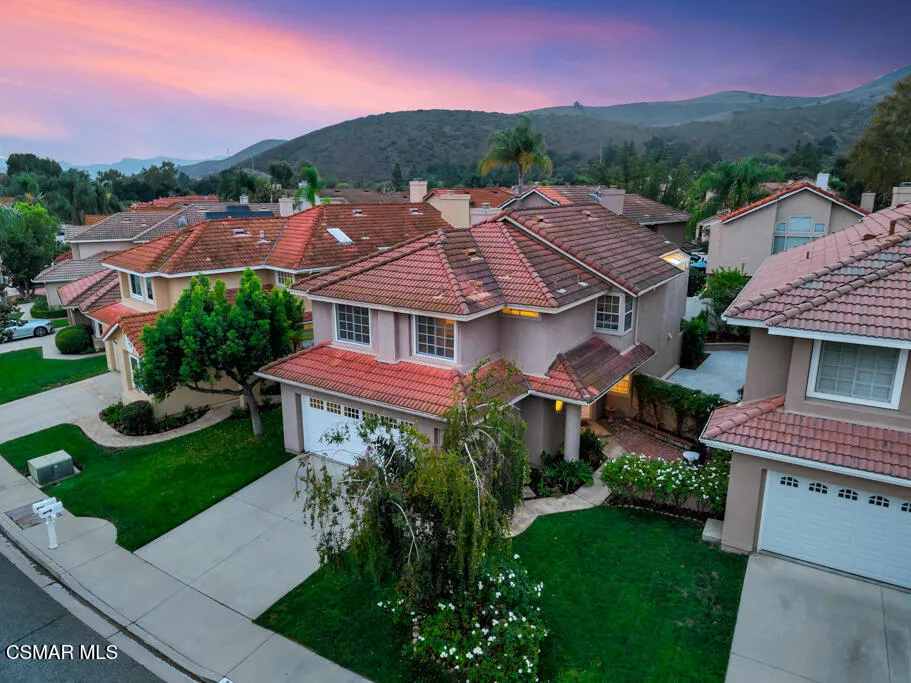 323 Ocho Rios Way Oak Park, CA 91377